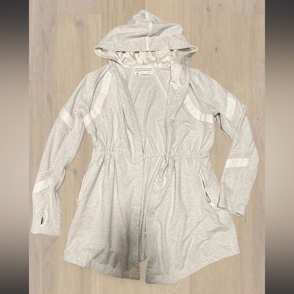 blanc noir Light Gray Hooded Traveler Jacket Silk Lined Hood Size XL